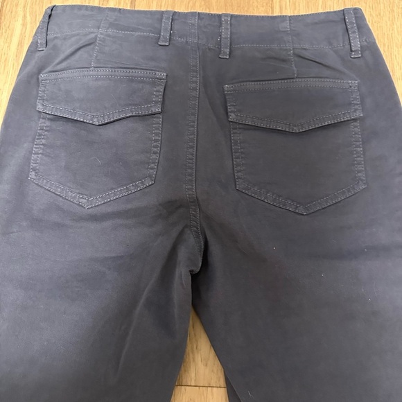 Women’s Gray Aritzia Pants - Picture 2 of 6